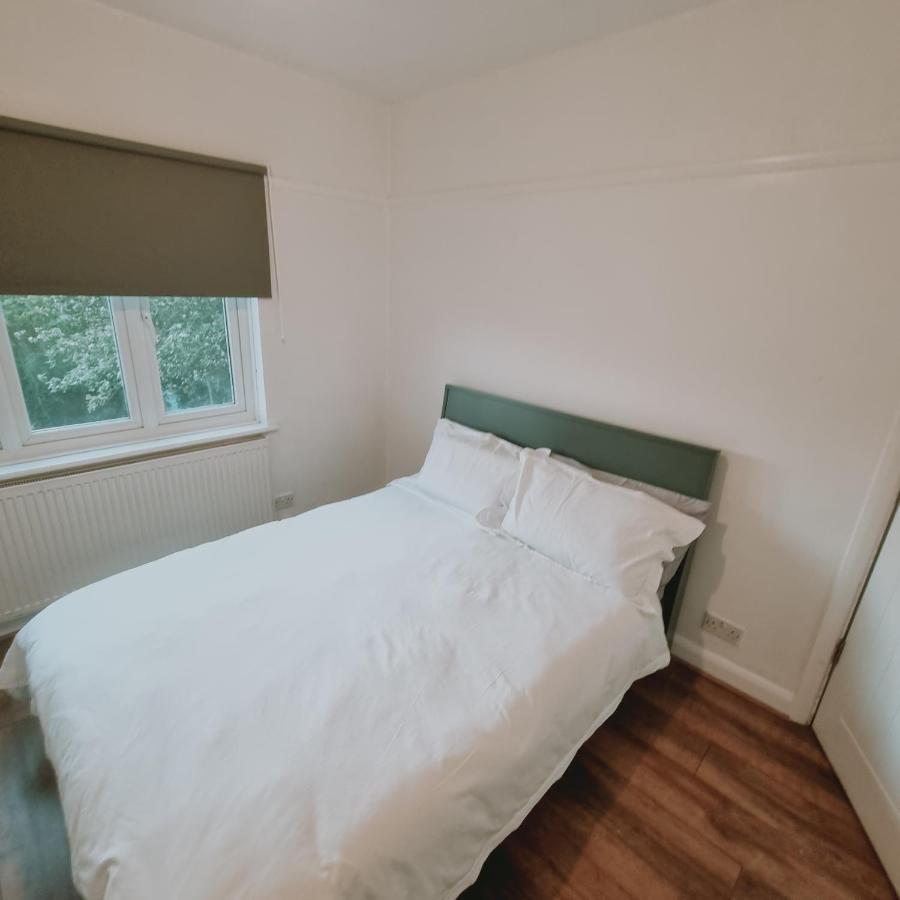 Spacious Private Room In Vibrant South London Thornton Heath Esterno foto