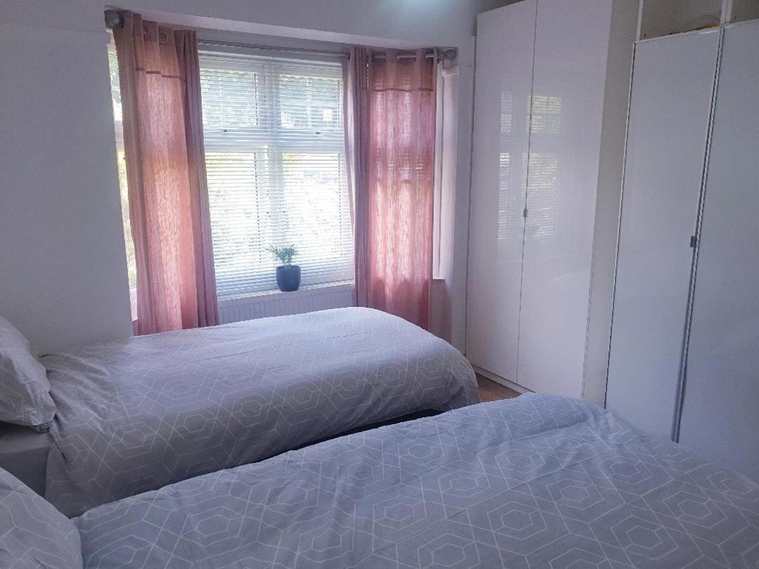 Spacious Private Room In Vibrant South London Thornton Heath Esterno foto