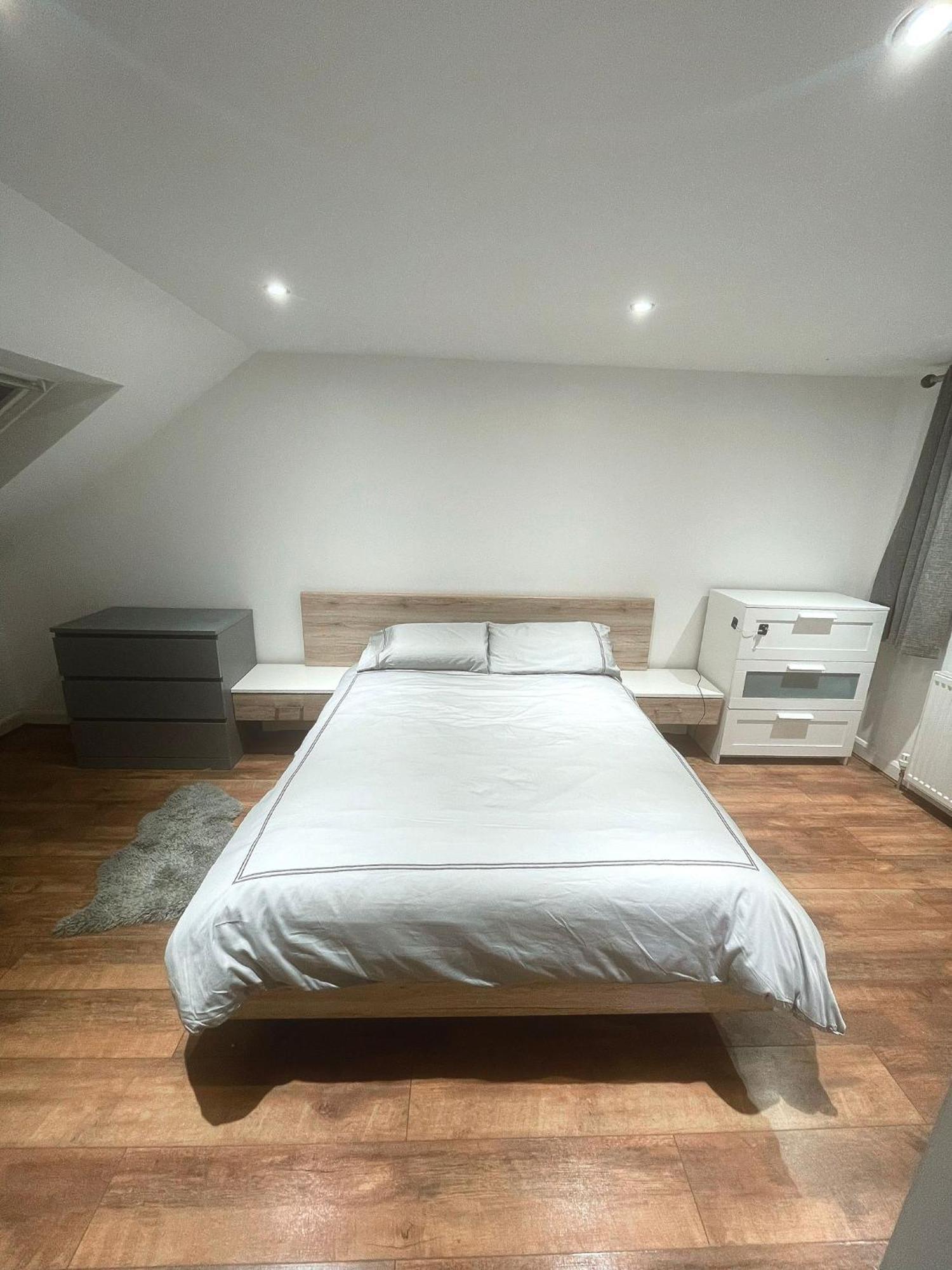 Spacious Private Room In Vibrant South London Thornton Heath Esterno foto